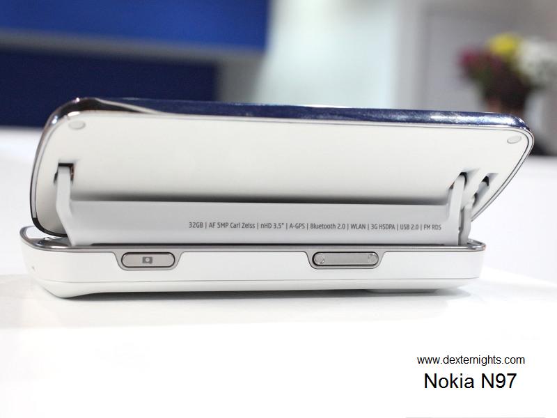 Nokia N97 white - dexternights Back view