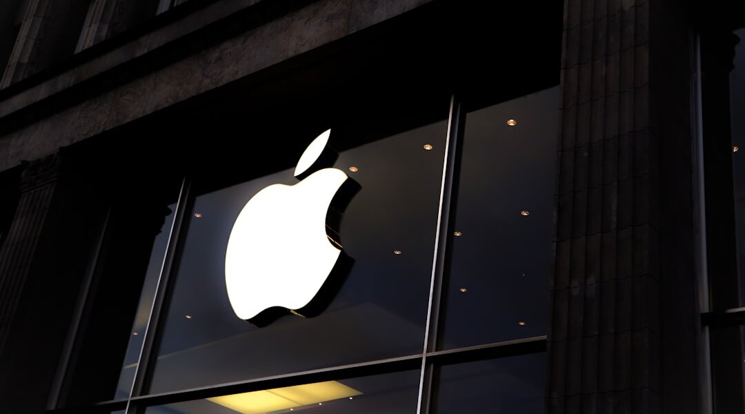 Apple’s Plunge: Navigating the Unprecedented Tech Supply Chain Panic