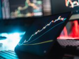 AI Apex Predator: NVIDIA’s Earnings Stunner – Is a Market Correction Looming or a New Bull Run?