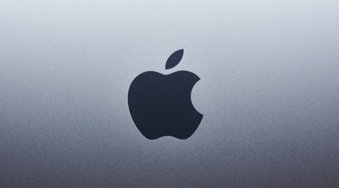 Apple’s Next Chapter: Tim Cook’s Enduring Influence and the Rise of a New Vision