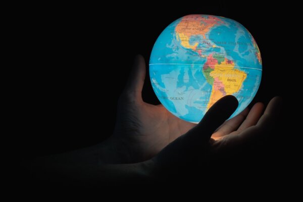 The Global Workforce Tsunami: Navigating Layoffs in an Era of Disruption